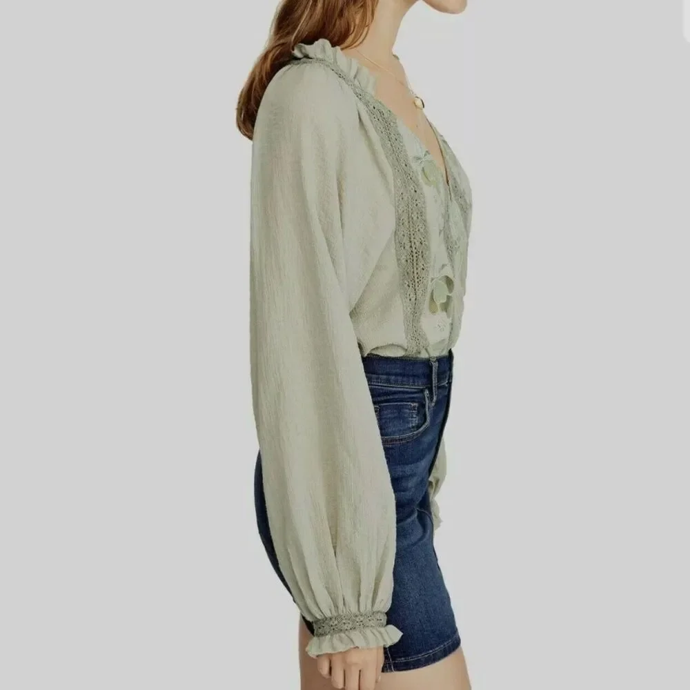 NWT Free People Sivan Embroidered Blouse